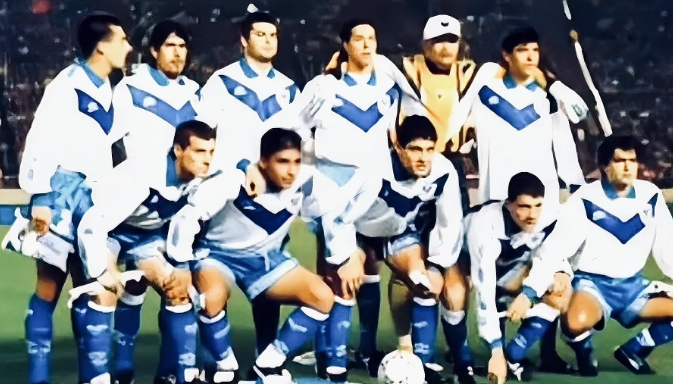 惊艳表现！南美球队逆袭夺得国际联赛冠军