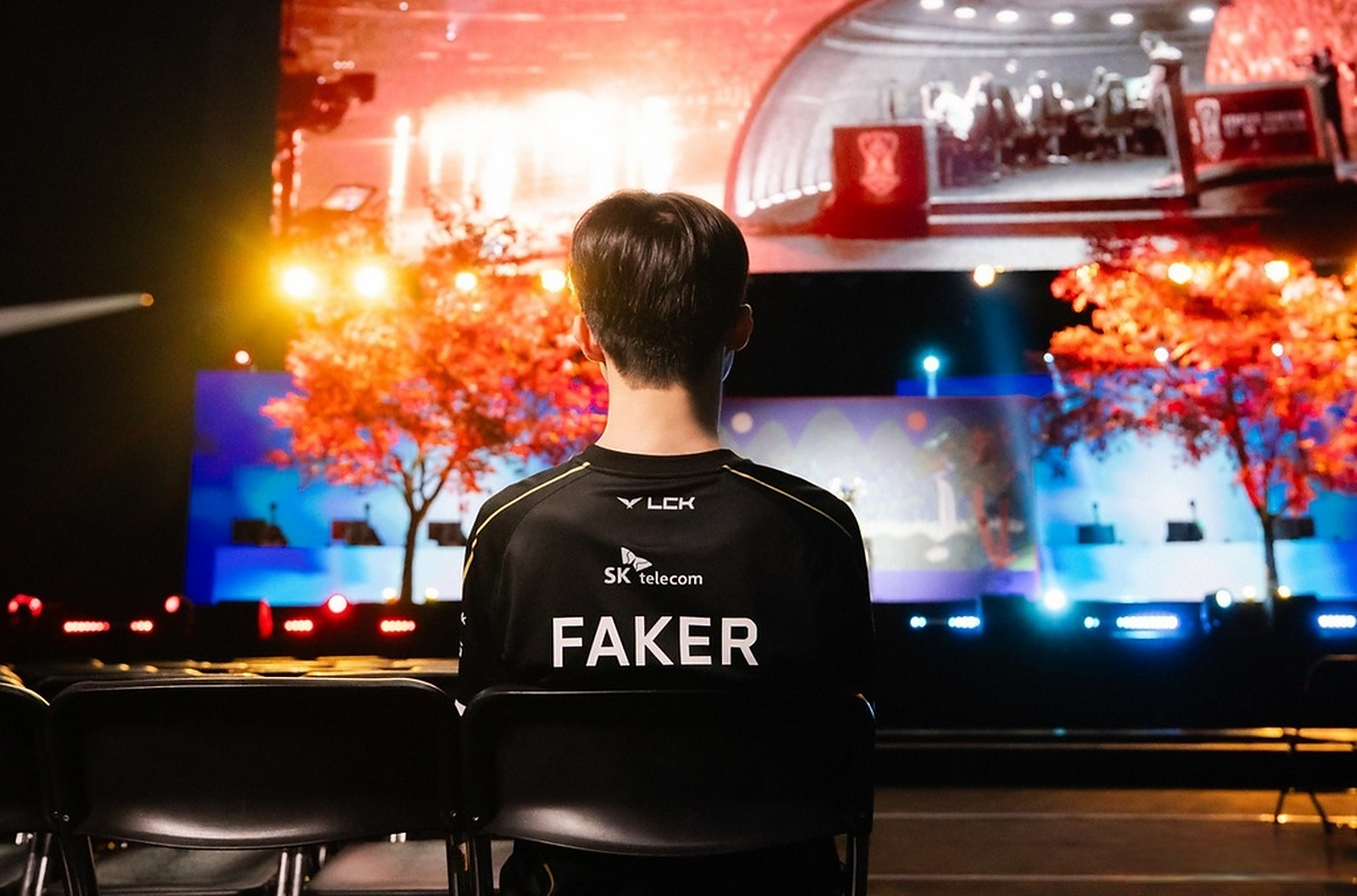 Faker官方宣布比赛局势复杂新规，SKT引发争议！